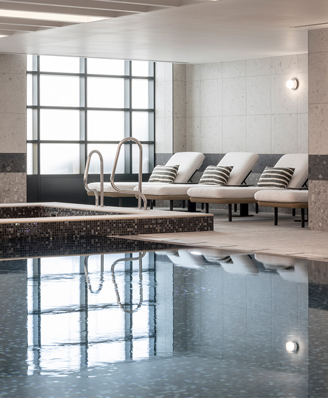 Swimming Pool & Spa