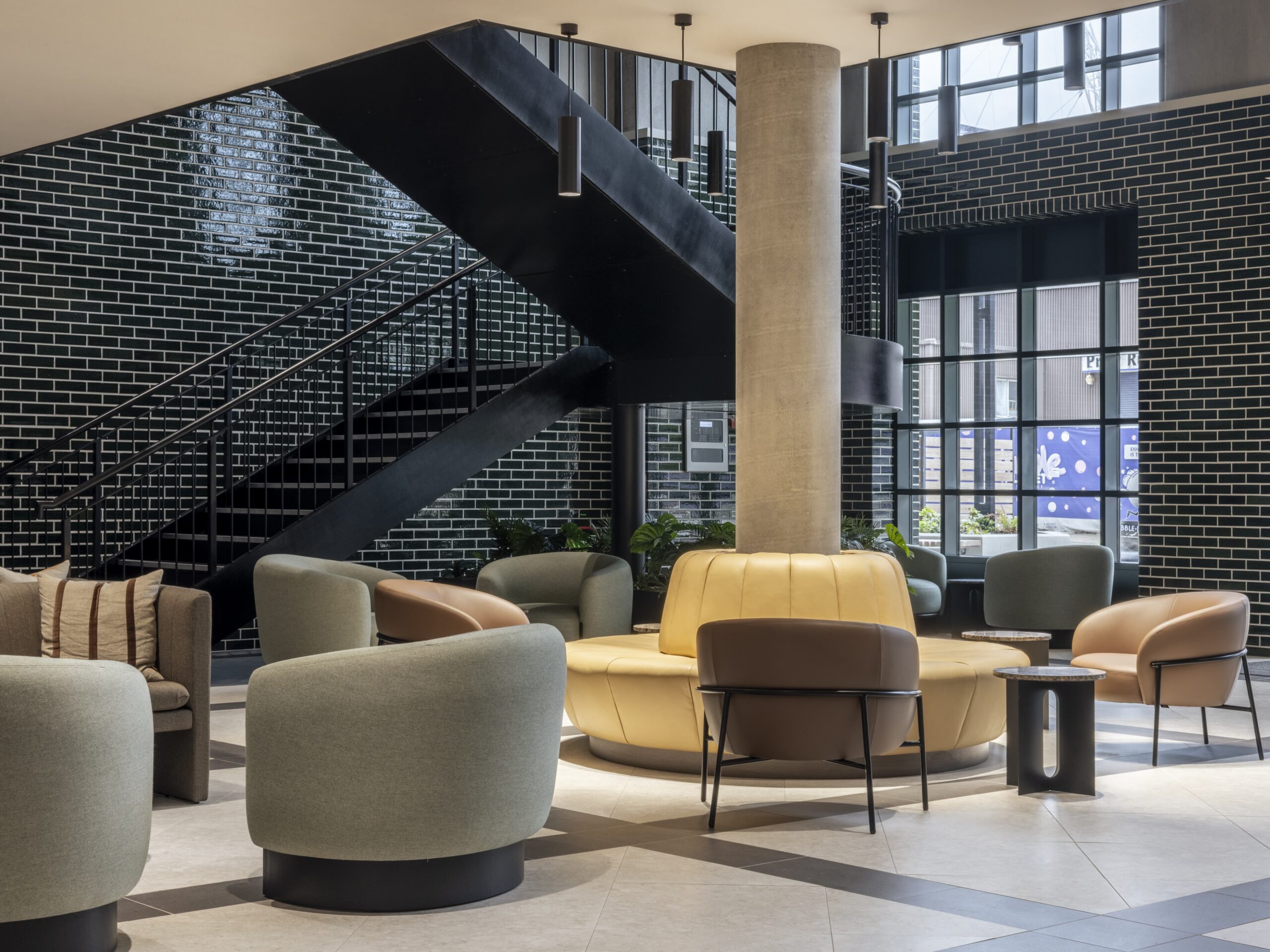 Elmhurst residents lounge, Fulton & Fifth